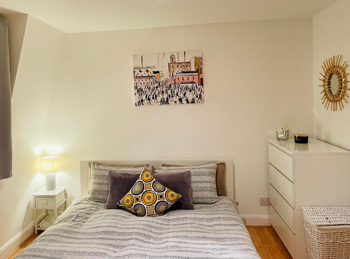Bright 1 Bedroom Central Лондон Екстер'єр фото